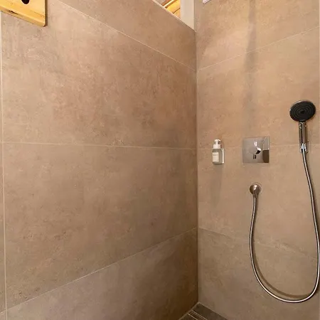 Mueller's Stuben Daire *